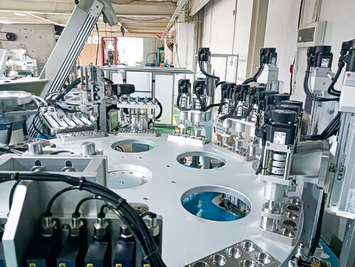 Rus Enjeksiyon Kalıplama Üreticisi ¢ Kapsamlı Plastik Ambalaj ve OEM Çözümleri