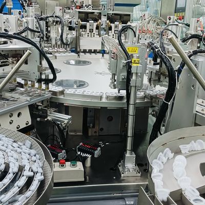 İyi bir fiyat. Paslanmaz Çelik Euro Kapı Montaj Makinesi, Yüzeyi cilalı Plastik IV Infüzyon Torbaları ve Şişeleri İçin çevrimiçi