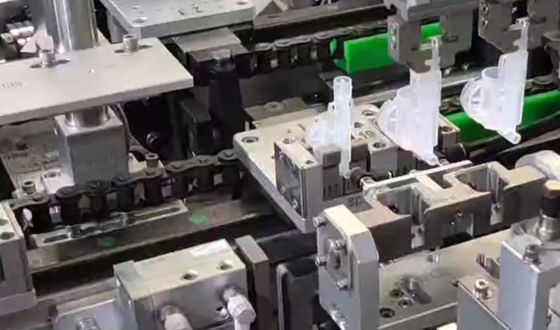 İyi bir fiyat. Doğrusal Kaydırıcı Demiryolu Taşıma Sistemi Trigger Sprayer Parfüm Pompası için Kapağı Montaj Makinesi çevrimiçi