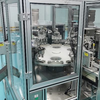 İyi bir fiyat. Sabit Çalışma Hızı ve Yüksek Montaj Doğruluğu Kurutma Kapak Silika Gel Doldurma Sıfırlama Kapak Montaj Makinesi Servo Motor ve İndeksleme Sürücüsü çevrimiçi