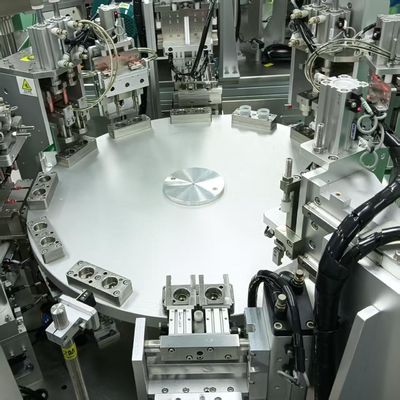 İyi bir fiyat. I.V. Cap Otomatik Montaj Makinesi Standart olmayan Özelleştirme Kapasitesi Yapılandırma Ayarlandı çevrimiçi