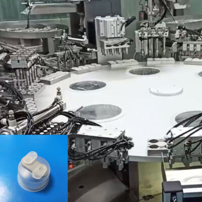 İyi bir fiyat. Farmasötik Paketleme için %99 Nitelikli Oran Servo Motor Tahrikli ve PLC Kontrollü Euro Kapak Montaj Makinesi çevrimiçi