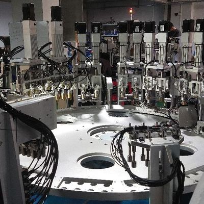 İyi bir fiyat. Alüminyum Alaşım Kap Montaj Makinesi 50Hz Otomatik Kaplama Makinesi çevrimiçi