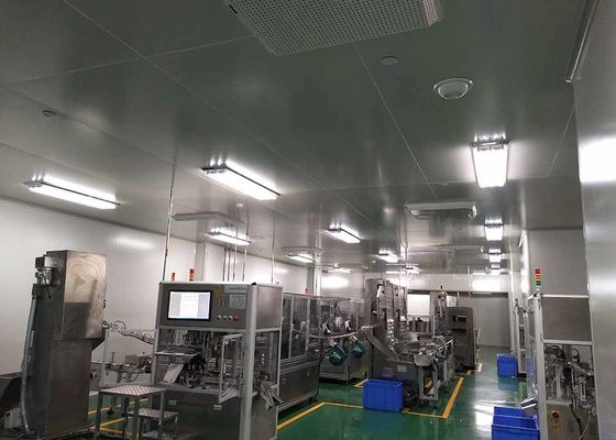 İyi bir fiyat. 50Hz Kapalı Doldurma Makinesi Verimli Montaj Şişeleme Kapalı Makinesi çevrimiçi