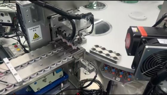 İyi bir fiyat. 3000-16000pcs/hr Üretim Hızı ve Euro Cap Montaj Makinesi'nde Yeterli Ürünün %99 Üzerindeki Hızı çevrimiçi