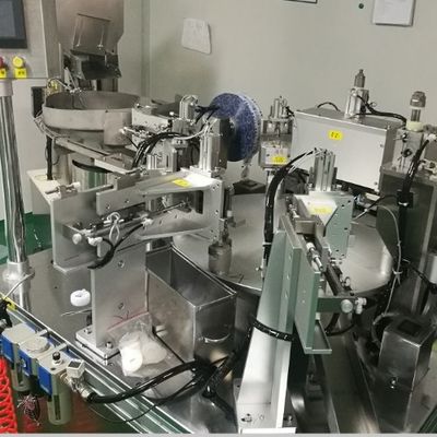 İyi bir fiyat. Paslanmaz çelik yüksek kapasiteli otomatik etiketleme makinesi montaj makinesi bağlantısı ile entegre çevrimiçi