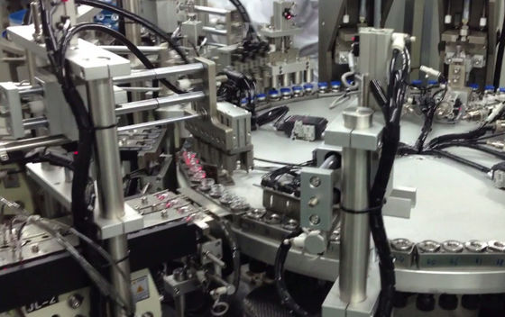 İyi bir fiyat. PVC olmayan yumuşak torbalar ve alüminyum-plastik kapaklar için Servo Motorlu Tıbbi Ürün Montaj Makinesi çevrimiçi