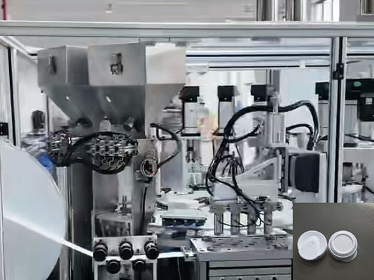 İyi bir fiyat. Servo motor ve PLC kontrolü ile kurutucu kapağı doldurma montaj makinesi doğruluğu çevrimiçi