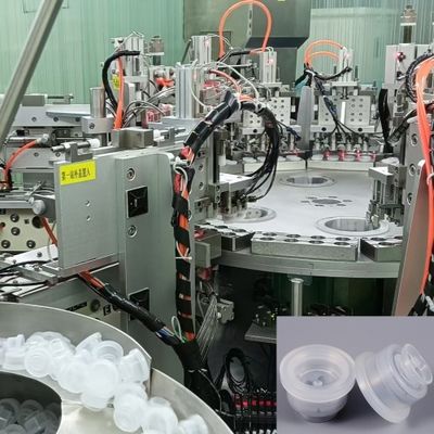 Yüksek Hızlı Euro Kapağı Montaj Makinesi Tek Çekme Kapağı Çift Çekme Kapağı Tek Katlama Kapağı Çift Katlama Kapağı Ve Kırma Kapağı gibi Infüzyon Şişesi Kapağı için