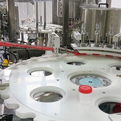 İyi bir fiyat. Her bir montaj işleminden sonra tespit idrar toplama bardağı torna ve paketleme makinesi çevrimiçi