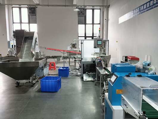 İyi bir fiyat. Vidalama Makinesi ve Paketleme Makinesi Birlikte Üretim Hattı çevrimiçi