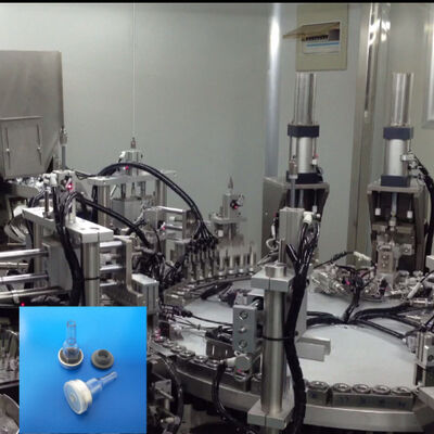 İyi bir fiyat. Otomatik IV Torba Portları Montaj Makinesi 8000-15000pcs/saat çıkış, %99 nitelikli oran ve paslanmaz çelik yapısı çevrimiçi