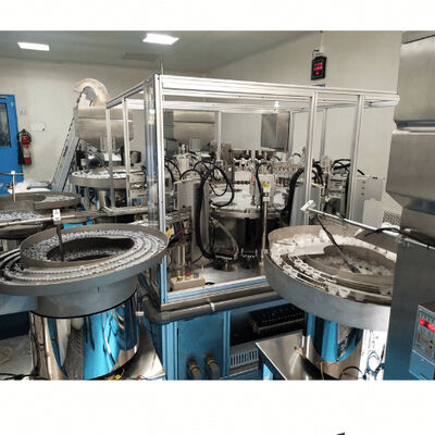 İyi bir fiyat. Yüksek Hızlı Euro Cap Montaj Makinesi PLC Kontrol Sistemi ile 8000-15000pcs / saat ve 99% nitelikli oran çevrimiçi